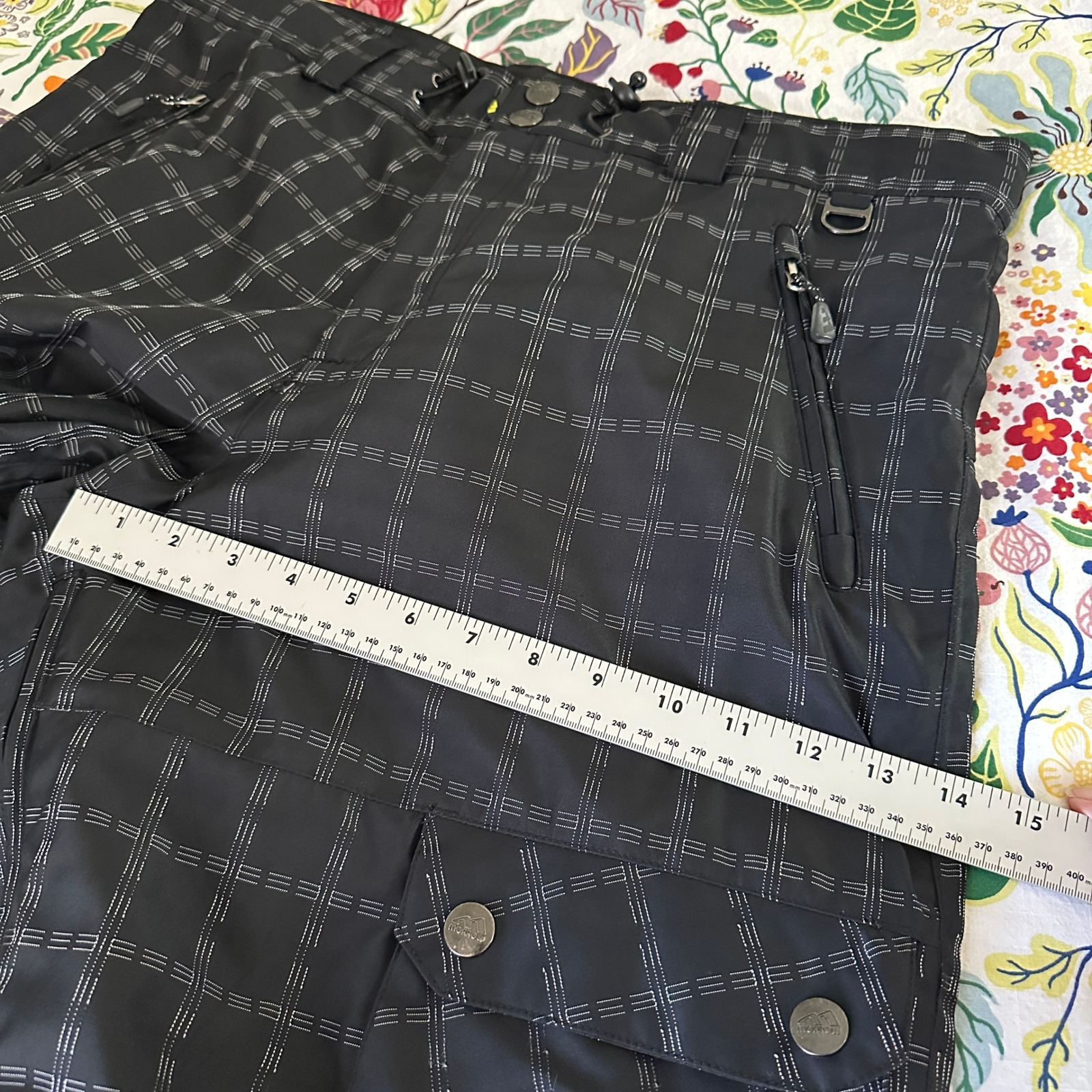 Morrow Snowboard Pants Mens Xl Black Grid Print Waterproof Cargo Winter Ski — image 6 of 8